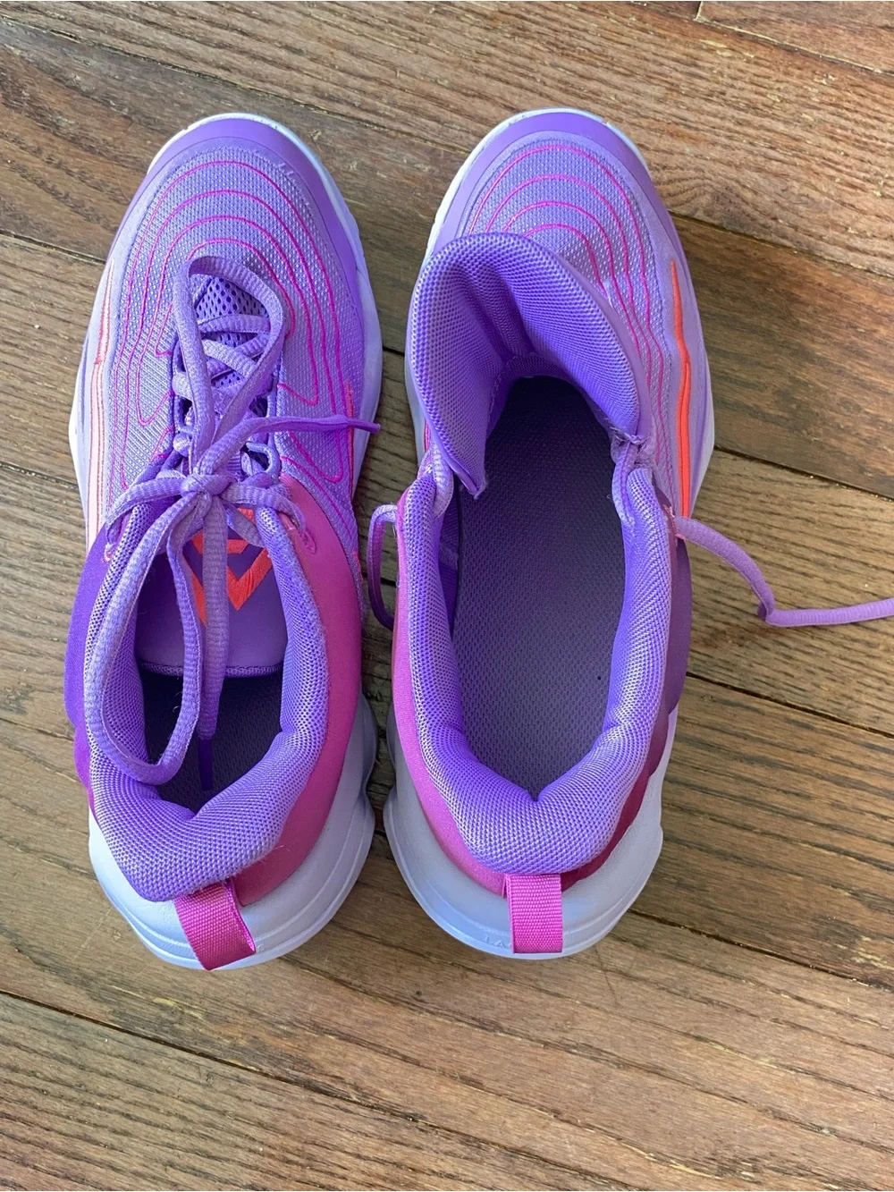 Nike Purple and Pink Athletic Sneakers - Picture 9 of 11